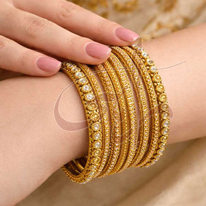 Service OEM – Bracelets de mode plaqués or pour femmes – Fabrication en usine – Vente chaude pour occasions de mariage - Product Image 1