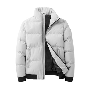 Blouson matelassé vert pour homme avec capuche, fermeture éclair, imperméable, écologique, manteau d'hiver décontracté, coupe régulière, rembourrage en polyester de haute qualité - Product Image 5