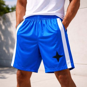 กางเกงขาสั้นกีฬาผู้ชายสีน้ำเงินพิมพ์โลโก้ตามสั่ง แห้งเร็ว เหมาะสำหรับวิ่งและออกกำลังกาย มีแถบข้าง ขายส่ง - Product Image 1