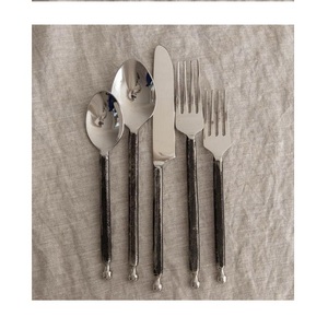 Ensemble de couverts en acier inoxydable de haute qualité, finition miroir, doré, réutilisable, pour les mariages, les événements, la mise en table, fourchettes, couteaux, cuillères - Product Image 3