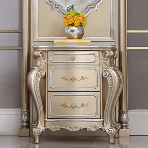 Juego de Dormitorio de Lujo Estilo Francés, Madera de Caoba, Tamaño King, Diseño Antiguo para Hotel, Cabecera Tapizada con Mechones Tallados a Mano, Clásico - Product Image 4