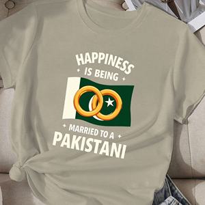Anillos CASADOS CON UN PAKISTANI Camiseta cómoda para mujer - Product Image 3