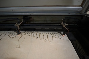 Boîte-cadeau de plateau de décoration de maison de Noël d'artisanat en bois d'art populaire élégant faite de contreplaqué pour des cadeaux de souvenir aux amis et aux parents - Product Image 6