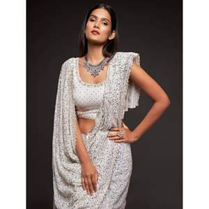 ชุดส่าหรีประดับด้วยเลื่อมสีขาวมุกสวยงามสำหรับงานปาร์ตี้ - Product Image 3