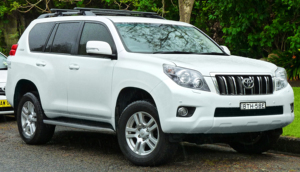 แผ่นบังแดดหน้าต่างรถยนต์ HIC วัสดุ PMMA  ใช้ได้กับรถยนต์ TOYOTA Land Cruiser Prado (FJ150) ปี 2010~2023 ได้พอดี 100% - Product Image 1
