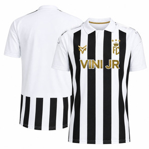 Camiseta de Fútbol Personalizada con Rayas Blancas y Negras, Cuello en V, Manga Corta, Tejida, Transpirable, de Secado Rápido, Uniforme Deportivo para Equipo - Product Image 4