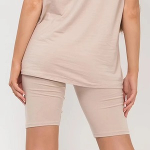 ชุดเซ็ตขาสั้นสำหรับขี่มอเตอร์ไซค์แบบใหม่ล่าสุดสำหรับฤดูร้อน ชุดเซ็ต 2 ชิ้น คุณภาพสูง ชุดขาสั้นและเสื้อยืดสองชิ้นสำหรับผู้หญิง - Product Image 4