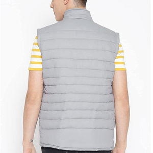 เสื้อแจ็คเก็ตแฟชั่นแขนกุดสำหรับผู้ชาย สีน้ำตาลวินเทจ เสื้อแจ็คเก็ตแขนกุดระบายอากาศได้ดี เสื้อแจ็คเก็ตแขนกุดสำหรับฤดูหนาว ออกแบบโลโก้ได้ตามต้องการ - Product Image 4