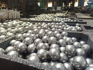 Bola de molienda de acero fundido personalizada OEM para la industria de la construcción y la minería eléctrica Suministro esencial en Vietnam - Product Image 2