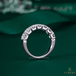Bague en diamant taille ronde VVS, pierre de 3,5 mm, disponible en or 9k, 10k, 14k, 18k, bijoux fins minimalistes, idée cadeau pour fiançailles et mariage - Product Image 3