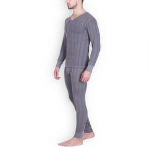 Traje de Compresión Sublimado Estampado Premium para Hombre |   Chaleco Térmico de Alta Densidad para Deportes al Aire Libre |   Chaqueta Cortavientos de Diseño Personalizado - Product Image 3