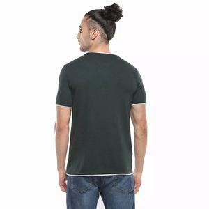 Camisetas de algodón de alta calidad con logotipo personalizado OEM, camisetas de cuello alto de verano, estilo moderno, para hombre, corte holgado. - Product Image 4