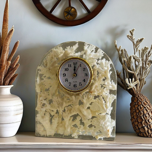 Reloj de escritorio de resina de 6 pulgadas de estilo rústico circular de diseño único con aguja Luminova y función de carillón por hora - Product Image 4