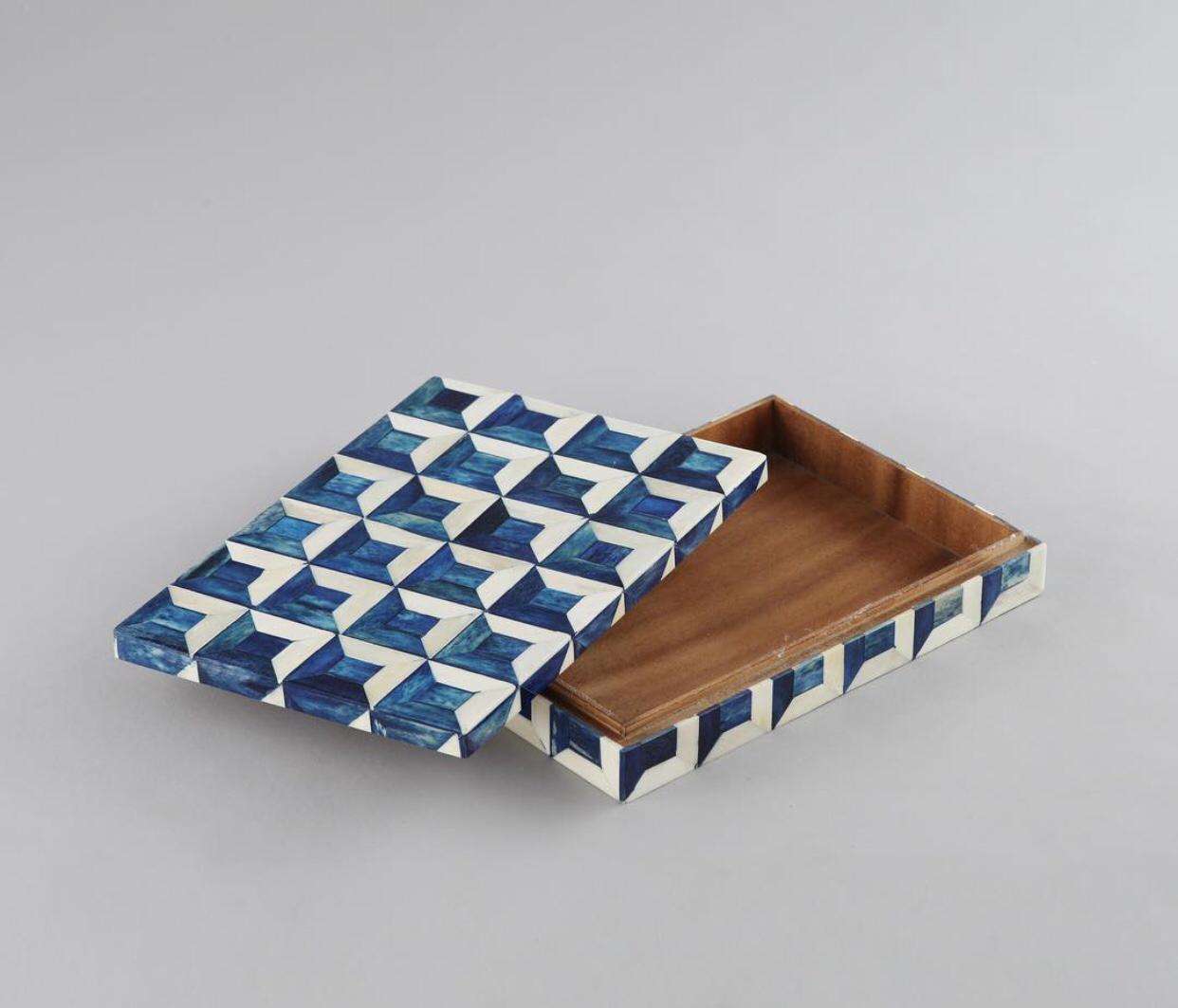 เหมือนในรูป