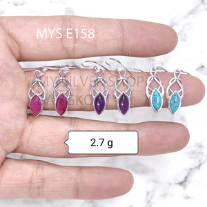 Pendientes Finos de Plata de Ley 925 con Corindón y Rubí Cabujón MYS-E158, Joyería India Personalizada OEM ODM de Marca Privada para Mujer - Product Image 1