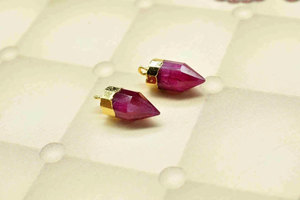 Pendentifs unisexes de style bohème plaqués or avec améthyste en forme de pyramide sertie clos - Product Image 3