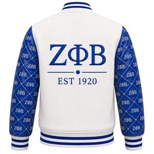เสื้อแจ็คเก็ตวาร์ซิตี้ลายควิลท์แบบกำหนดเองของ Zeta Phi Beta |   เสื้อโค้ทบอมเบอร์ลายขนสัตว์สีขาวและสีน้ำเงินรอยัล แขนเสื้อลาย ZΦΒ สำหรับชมรมนักเรียนหญิง - Product Image 4