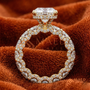 แหวนแต่งงานเพชรทรงรีทองคำ 14K สุดหรู พร้อมวงแหวนประดับเพชรไล่ระดับขนาดกว้างสำหรับผู้หญิง - Product Image 3