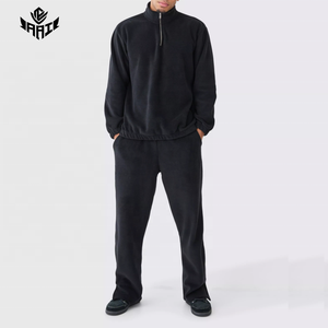 Ensemble de survêtement polaire noir personnalisé pour homme – Sweat-shirt demi-zip et pantalon – Tenue de sport décontractée deux pièces – Vente en gros - Product Image 1