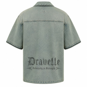 เสื้อยีนส์สำหรับใส่ไปแคมป์แขนสั้นฟอกสีสกปรกมีโลโก้ออกแบบได้เองทรงหลวมเข้ารูปสไตล์ย้อนยุค - Product Image 4