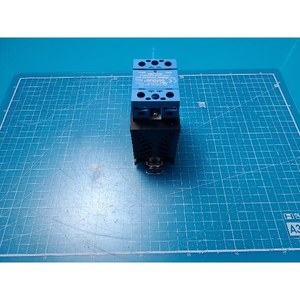 Contrôleur d'angle de phase CELDUC SO445420, relais à semi-conducteurs, utilisé comme pièce détachée d'équipement semi-conducteur ancien - Product Image 6