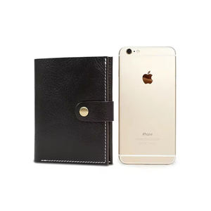 Cartera de Cuero Personalizable Unisex Ligera y Elegante con Cierre de Botón Antirrobo, Larga, Moderna y Versátil, Accesorio de Viaje - Product Image 3