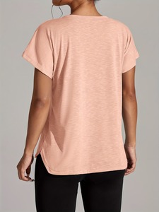 เสื้อยืดคอกลมผ้าโพลีเอสเตอร์/คอตตอนทรงปกติสำหรับผู้หญิง สวมใส่สบายๆ ในฤดูร้อนและฤดูใบไม้ผลิ - Product Image 4