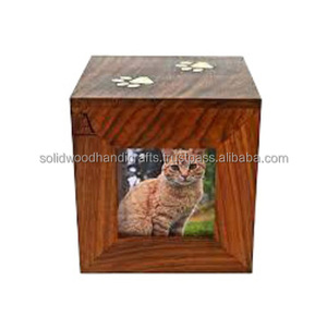 Cadre photo pour animaux de compagnie Urnes en bois Urnes funéraires faites à la main de haute qualité - Product Image 3