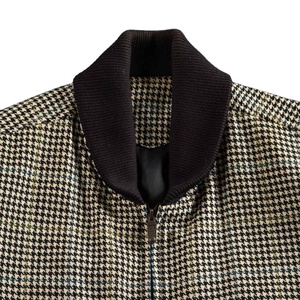 Custom Streetwear High Quality Winter Bomber <b>Jacket</b> V Neck Collar Breathable <b>Canvas</b> Fabric Plain Dyed Polyester Bomber <b>Jacket</b> - Product Image 3