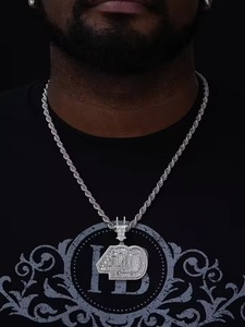 Pendentif Hip Hop Baguette Moissanite 420 Plug Murijuana Wead en Argent 925, entièrement serti de pierres, passe le test du diamant - Product Image 6