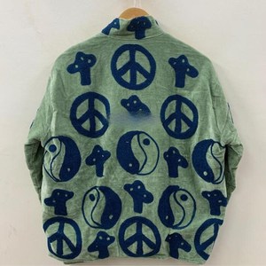 Chaqueta de terciopelo verde salvia de moda 2026 con motivos cruzados abstractos, abrigo de invierno de pana de algodón pesado hecho a mano para mujer - Product Image 3