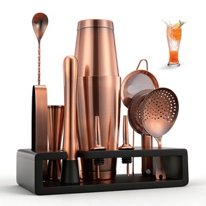 Collection de fabrication artisanale en cuivre pour la préparation de boissons, pour des célébrations mémorables et des divertissements élégants pour les invités - Product Image 5