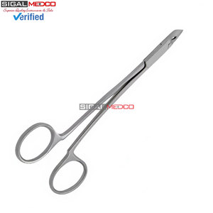 Pinzas de Corte Premolar de 6.25 Pulgadas con Mordazas Anguladas Dentadas, Instrumento de Extracción Dental de Acero Inoxidable de Grado Alemán de Precisión - Product Image 3