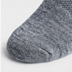 Crew Socks Solid Gray Knitted Cotton Breathable Casual Daily Wear Adult Autumn Standard Thickness - Product Image 6