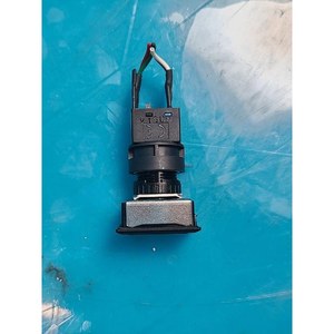 IDEC HA-C10 Usado como está, piezas de equipos semiconductores antiguos - Product Image 5