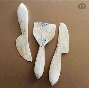 Ensemble d'outils à fromage en résine tendance, écologique, résistant au lave-vaisselle, durable, comprenant un coupe-beurre, une fourchette à fruits et un couteau à fromage en résine époxy, style 2026 - Product Image 6