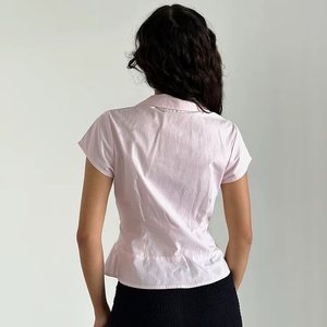 Chemisier plissé élégant 100 % coton pour femme, personnalisable avec logo, chemise à manches courtes à bouton unique, tissé, décontracté, uni, estival, agréable - Product Image 4