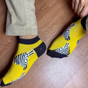 Custom Design Men's Yellow <b>Black</b> Ankle <b>Socks</b> Striped Pattern Knitted Breathable Sports <b>Socks</b> Summer Wear OEM 2026 - Product Image 6