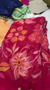 Tissu en organza de soie imprimé 100% soie, ultra-transparent, matériau de luxe à finition brillante, idéal pour les lehenga, robes, costumes, kaftans - Product Image 5