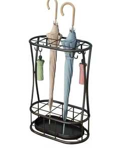 Porte-parapluie et porte-bâtons demi-rond moderne en métal blanc Skies Trader, gain de place pour l'entrée - Product Image 6