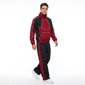 Survêtement coupe-vent noir personnalisé pour homme – Veste à capuche entièrement zippée et pantalon droit ample – Tenue de performance - Product Image 2