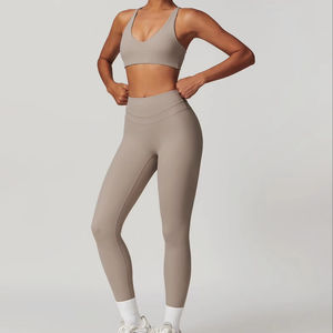 Ensemble de yoga pour femme au design optimal, personnalisé, de nouvelle qualité, à prix bas, vente en ligne d'ensembles de yoga pour femme - Product Image 1