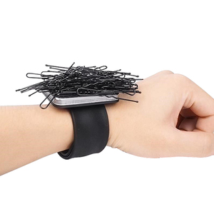 พาเลทผสมเครื่องสำอางแบบพกพา ใช้งานมือเดียวได้ ไม่ต้องใช้แรงกด  คุณภาพสูง ป้องกันคราบ ไม่มีกลิ่น  พร้อมสายรัดข้อมือ - Product Image 1