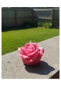 Belle bougie aromatique artisanale en cire de soja en forme de fleur rose, moderne, écologique, pour la décoration de la maison, cadeau de Thanksgiving - Product Image 3