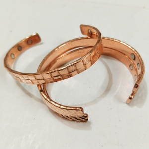 Strong Magnet Copper Cuff Bracelet Fashionable Hammered Magnetic Therapy <b>Wristband</b> for Anti-Inflammation & Pain Relief - Product Image 6