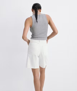 Shorts Bermuda Blancs pour Femmes, Taille Haute, Fermeture à Boutons, Coupe Classique, Coton Oxford Uni - Product Image 2