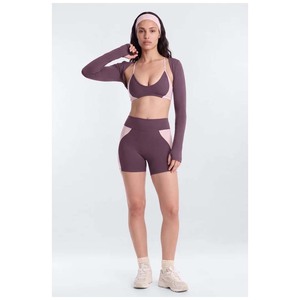 Ensemble de yoga bleu sans couture pour femme, soutien-gorge de sport dos nageur et short taille haute, tenue de sport 2 pièces - Product Image 3