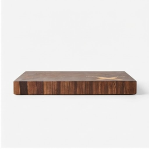 Planche à découper en bois artisanale rectangulaire, antidérapante, passe au lave-vaisselle, avec motif de couteau gravé - Product Image 2