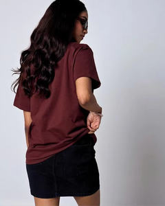 Camiseta Básica Lisa de Alta Calidad para Mujer, Estilo Casual, Tela Suave, Cuello Redondo, Manga Corta, Impresión Personalizada, Venta al Por Mayor - Product Image 2