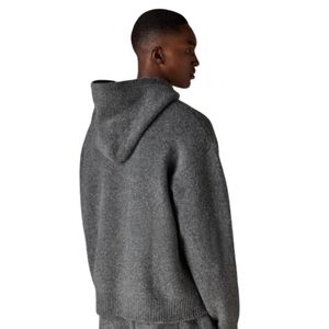 Sweat à capuche tricoté avec broderie en point de chaînette pour homme, sweat à capuche confortable et élégant avec broderie en couleur anthracite - Product Image 5